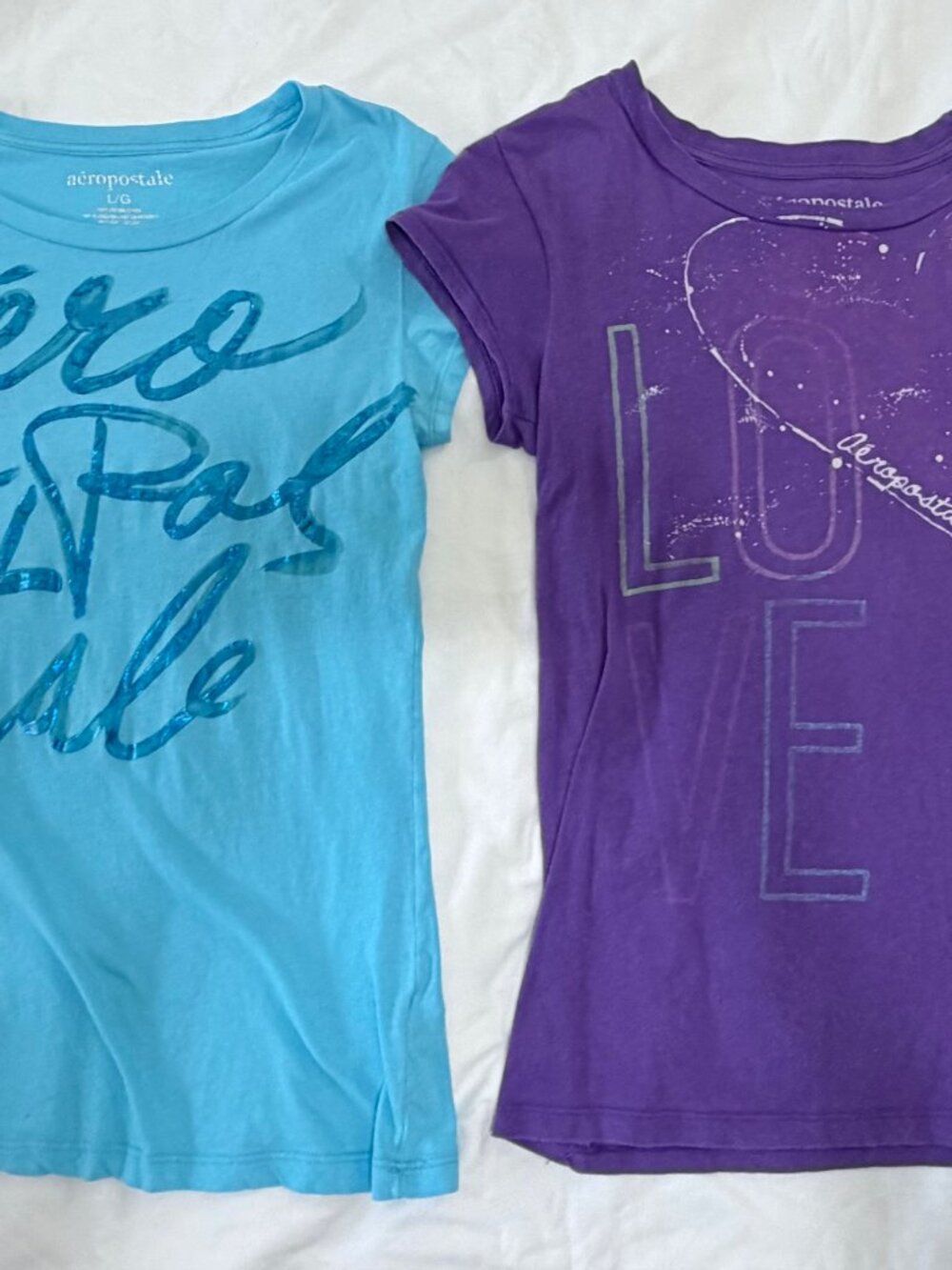 LOT OF 2 VINTAGE AEROPOSTALE SHORT SLEEVE SHIRTS - JUNIOR LARGE - BLUE, PURPLE